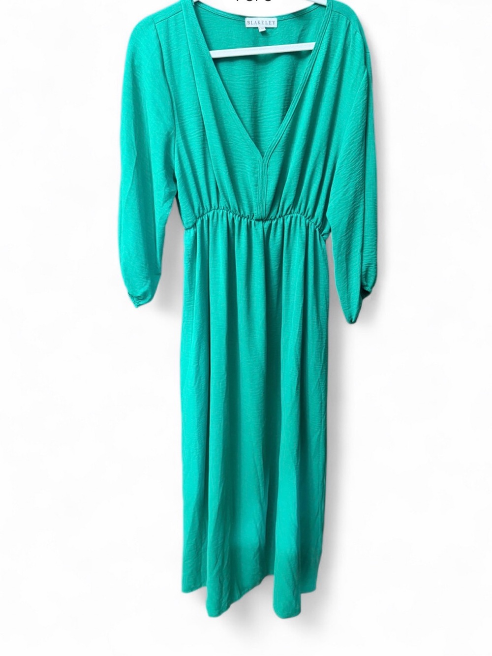 Blakeley Emerald Green V-Neck Maxi Dress